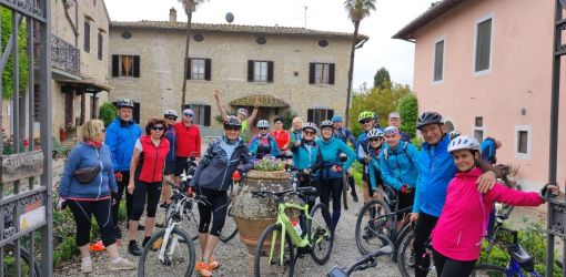 chute a vone toskanska zo sedla bicykla