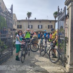 chute a vone toskanska zo sedla bicykla